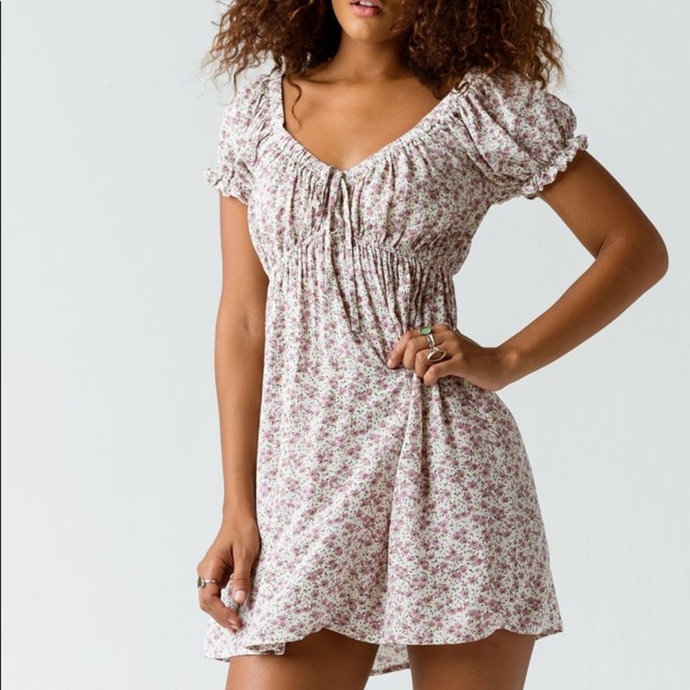 Tilly’s Floral Dress Size Small